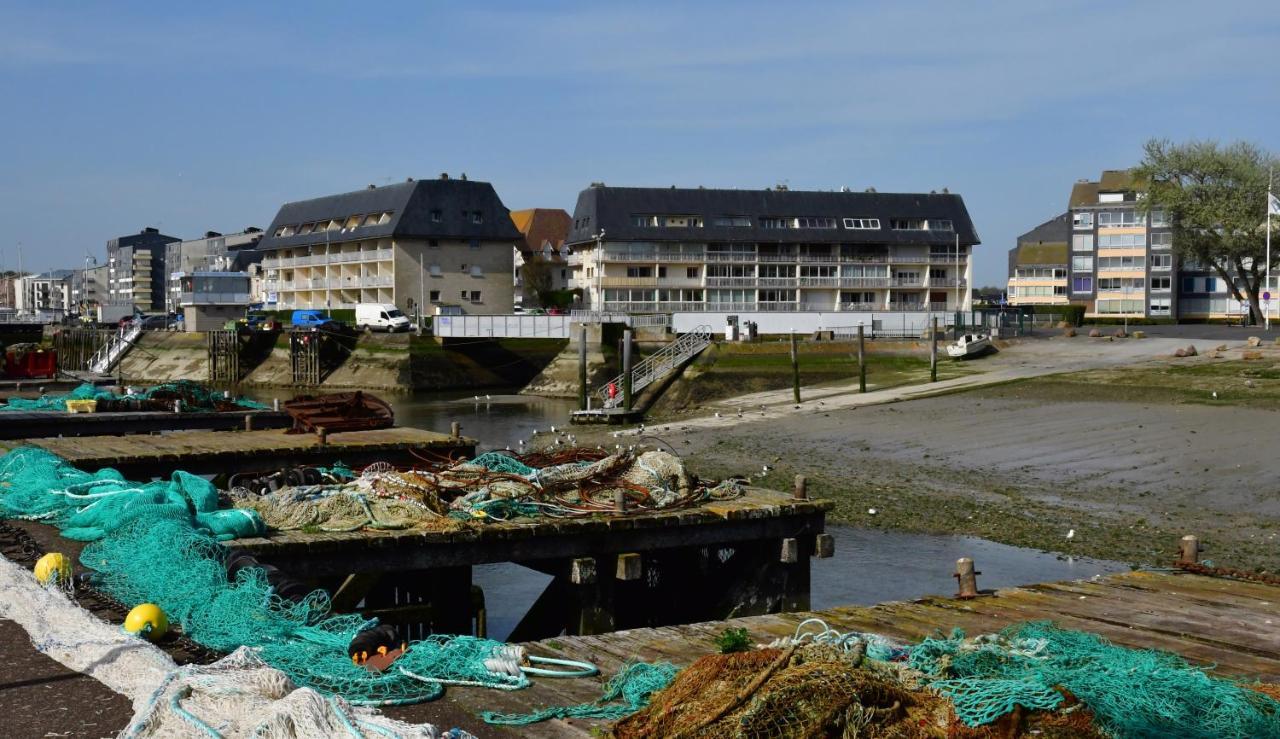 Appt lumineux - Avec balcon à 400m de la plage Courseulles-sur-Mer Extérieur photo